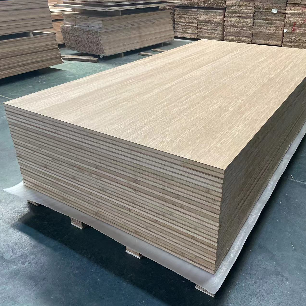 Best quality strand woven 18mm bamboo board 4x8 plywood sheet for furniture