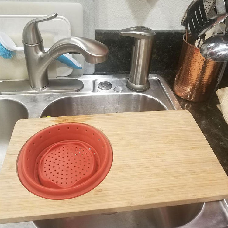 Good Price Bamboo Cutting Board With Collapsible Silicone Colander and Phone Slot Over Sink For Kitchen Meal Prep Deck For Food