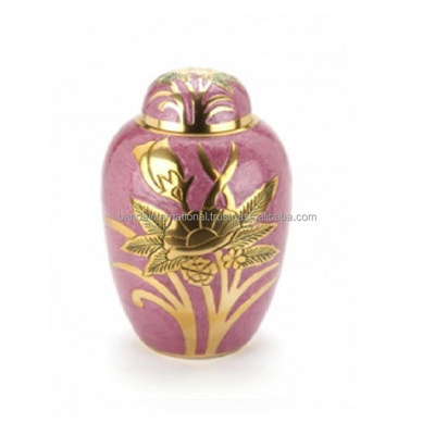 Indian Wholesale Funeral Accessories Brass Adult Urns Hot Selling Metal Cremation Urns With Reasonable Prices