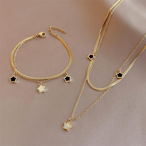 Simple personality 14K gold plated pentagram ladies stainless steel necklace bracelet set