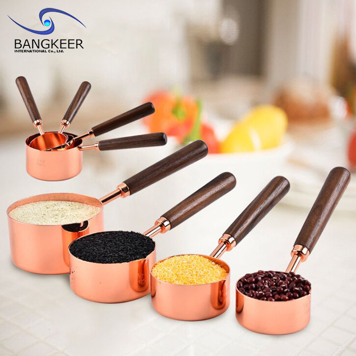 Factory Wholesale High Quality Wood Handle Stainless Steel Rose Gold Measuring Tools Cups