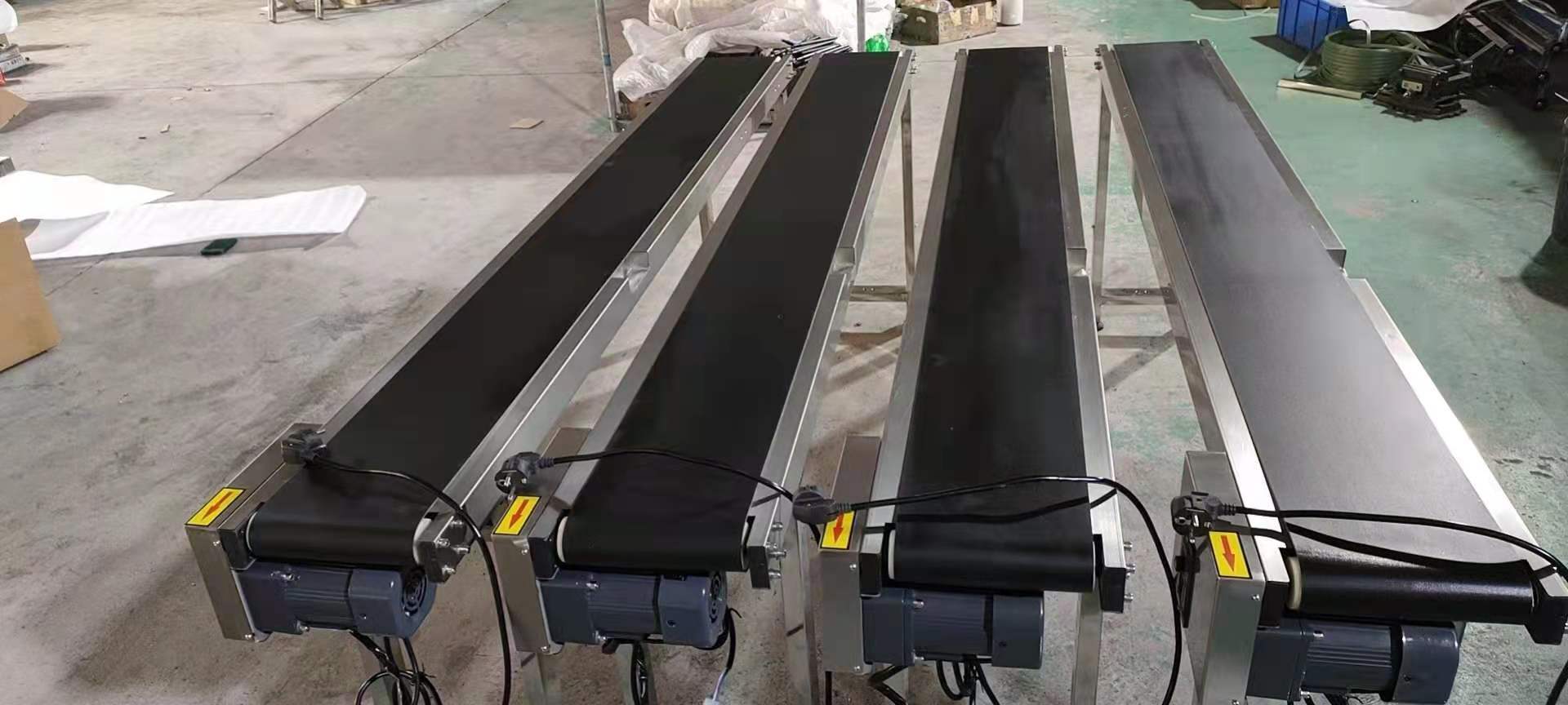 Widely Used Mini Portable 250mm Width Flat Conveying Equipment PVC Conveyor Belt Price