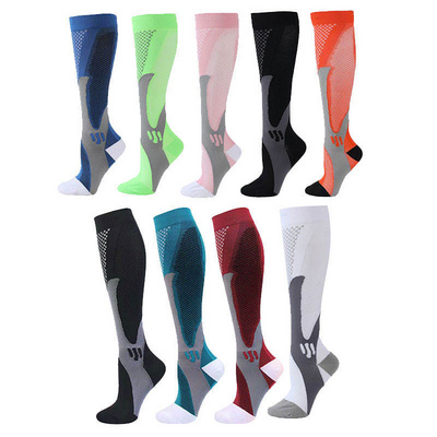 Wholesale custom performance sports non-slip athletic soccer grip socks anti-slip football socks for men