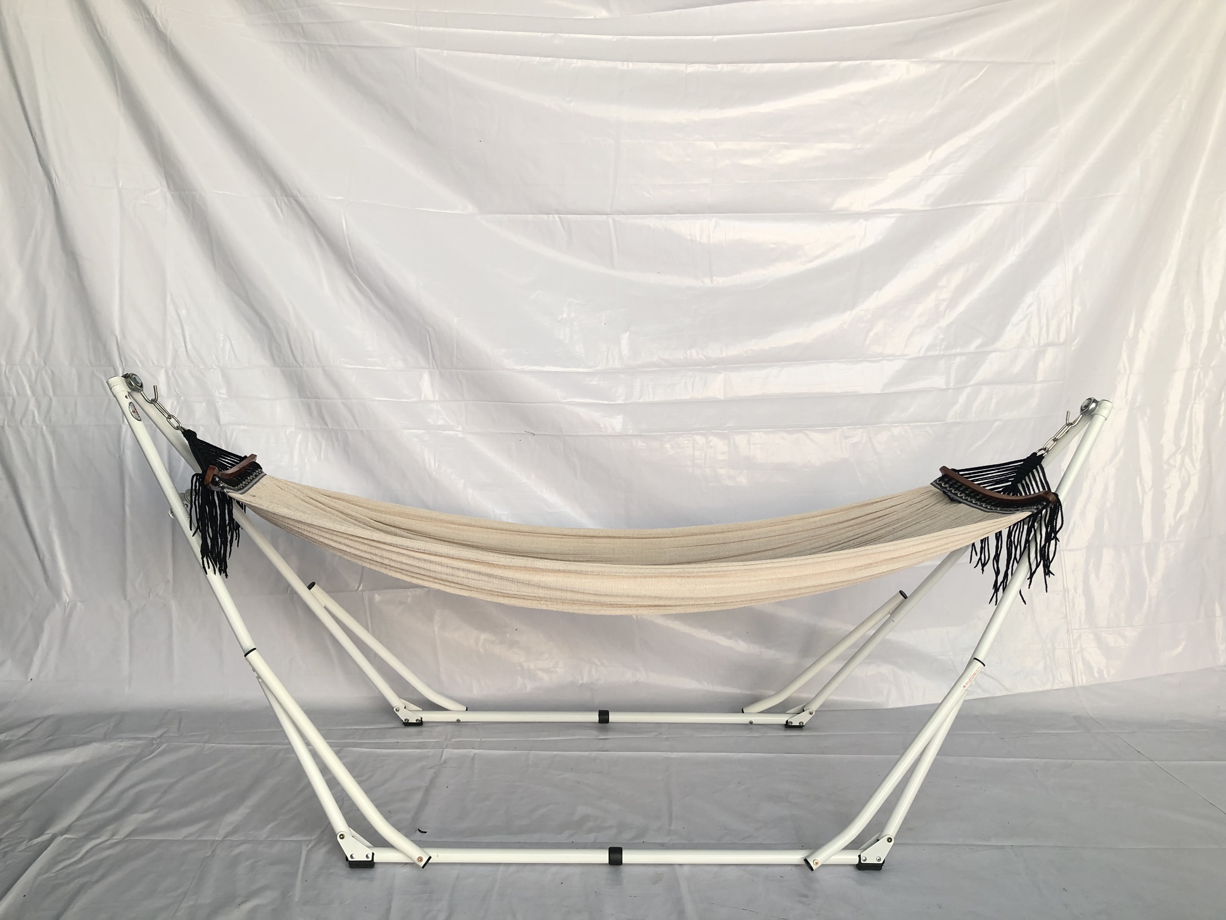 Made In Vietnam Good Quality Durable Steel Frame Folding Portable Hammock Frame Stand White Color