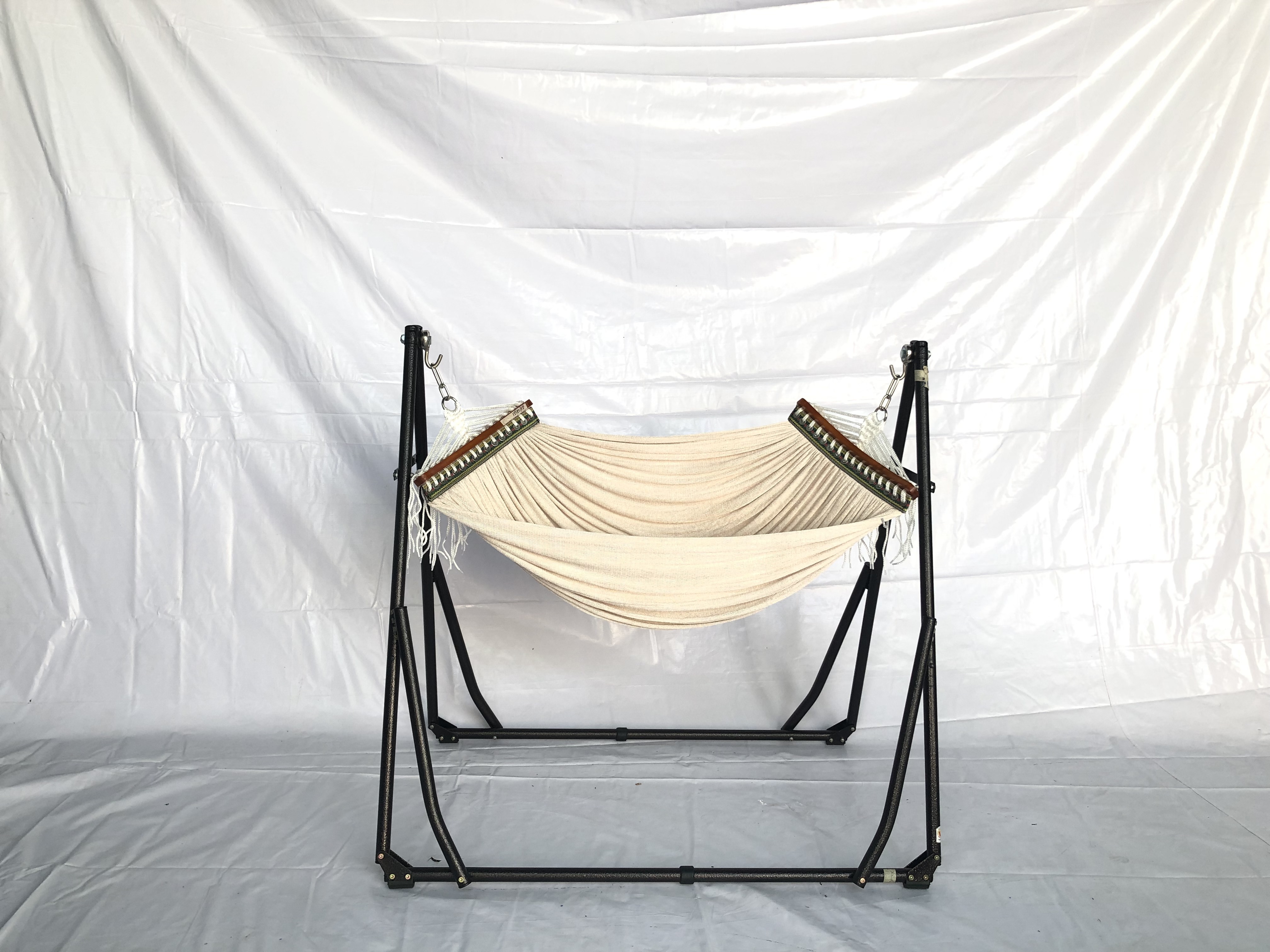 Vietnam supplier Multi-functional Heavy-Duty Steel Hammock Stand 2 Person Hammock Set With Stand