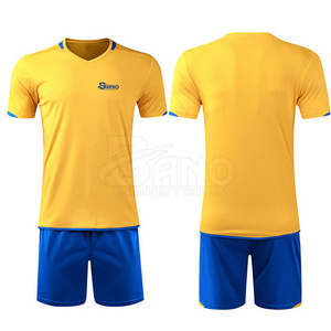 Wholesale Blank Soccer Uniform Cheap Price Soccer Jersey Uniform High Quality Soccer Uniform