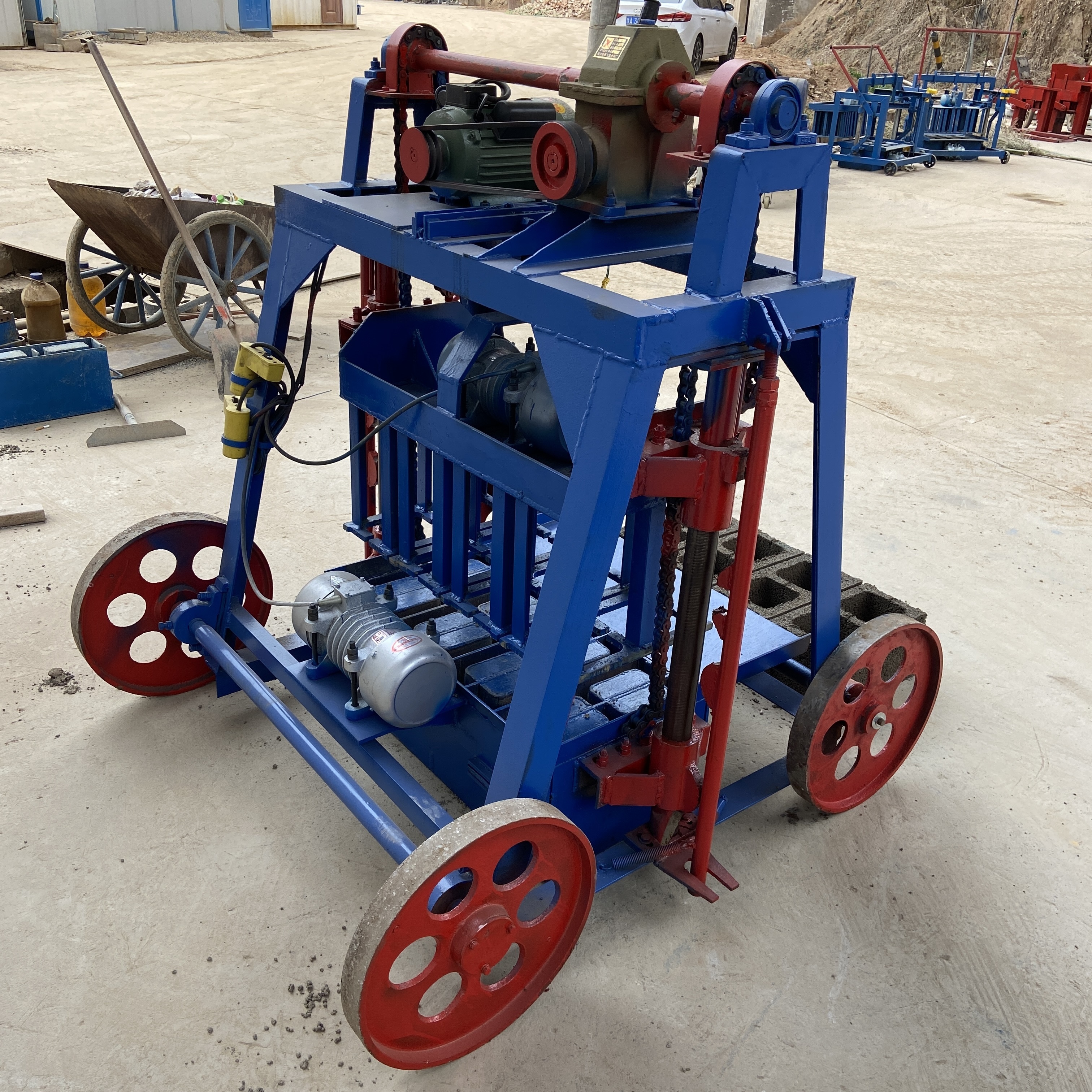 BR4-45 big mobile concrete brick making machinery egg laying building block machine machine