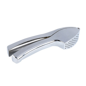 Professional Food Grade Garlic Press Mincer Ginger Crusher Peeler Squeezer Heavy Duty Stainless Steel Garlic Presser Chopper