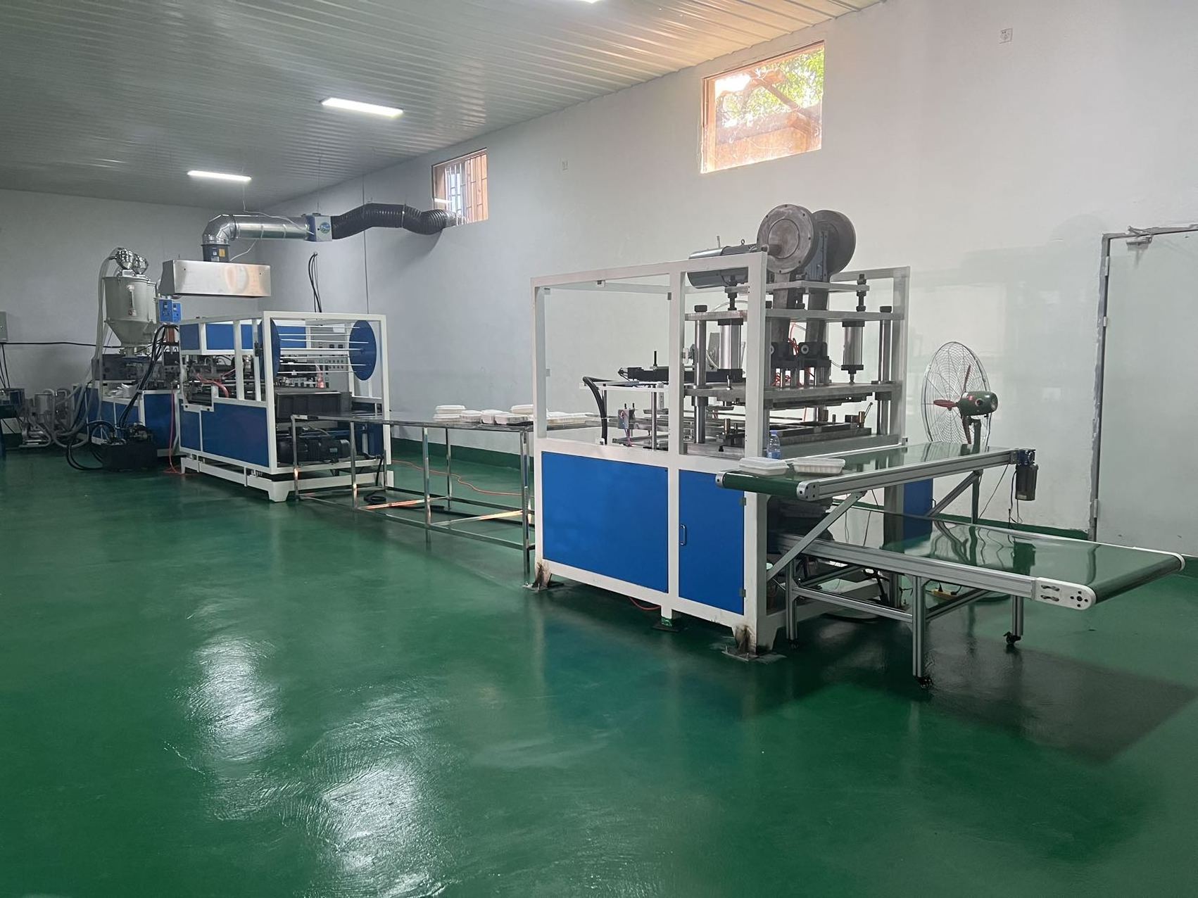 Disposable Plastic PP Thermoformed Food Packing Container Lunch Box Fully Automatic Production Machine Line