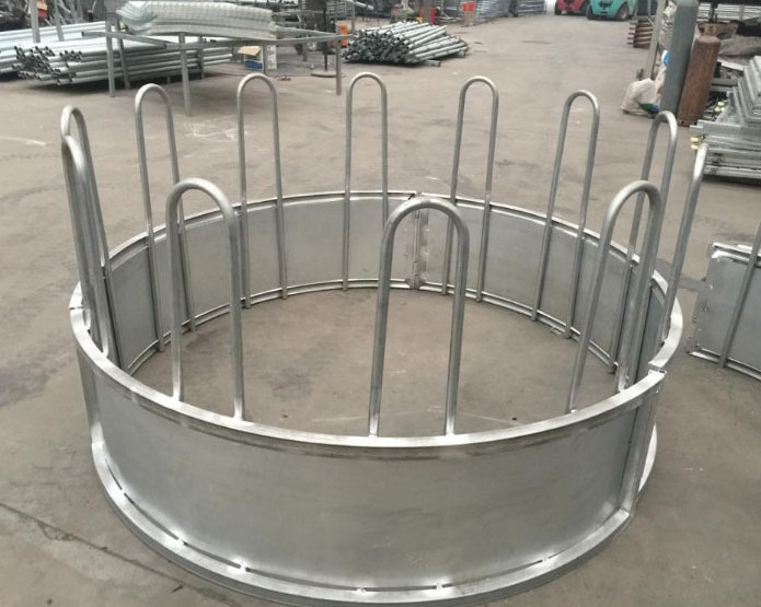 New 2024 Livestock Yard Hay Feeder Round Bale Feeder Steel Cattle Feeder