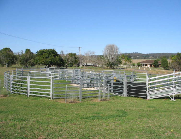 High Quality Field Yard Horse Goat Sheep Corral Farm Fence Panels Cattle Fence panel on Farm