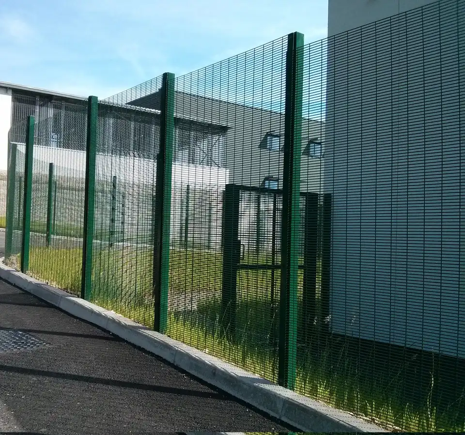 anti climb mesh 358 railway station fence high quality 358 fence prison 358 mesh security fence panel