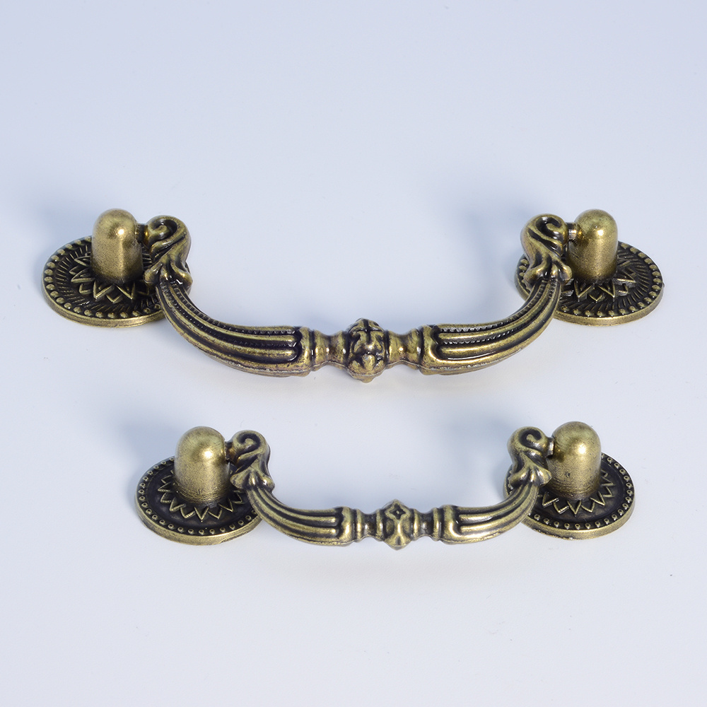 Classical High End Brass Shenzhen Antique Bronze Art Furniture Cabinet Handle 64Mm Floral Shape Door Nobs