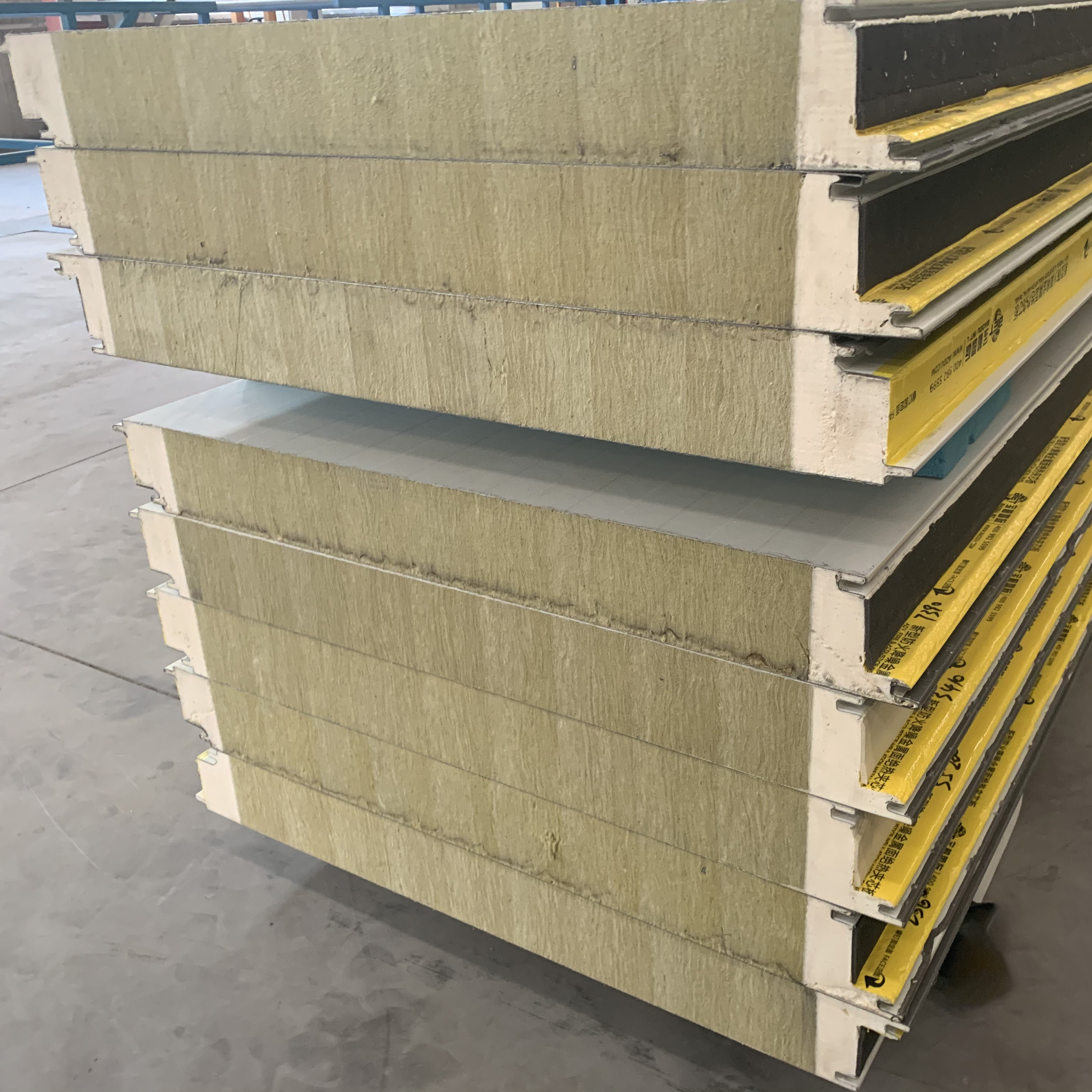 Perforated Decorative Plate Sound Absorption And Sound Insulation Sandwich Panel