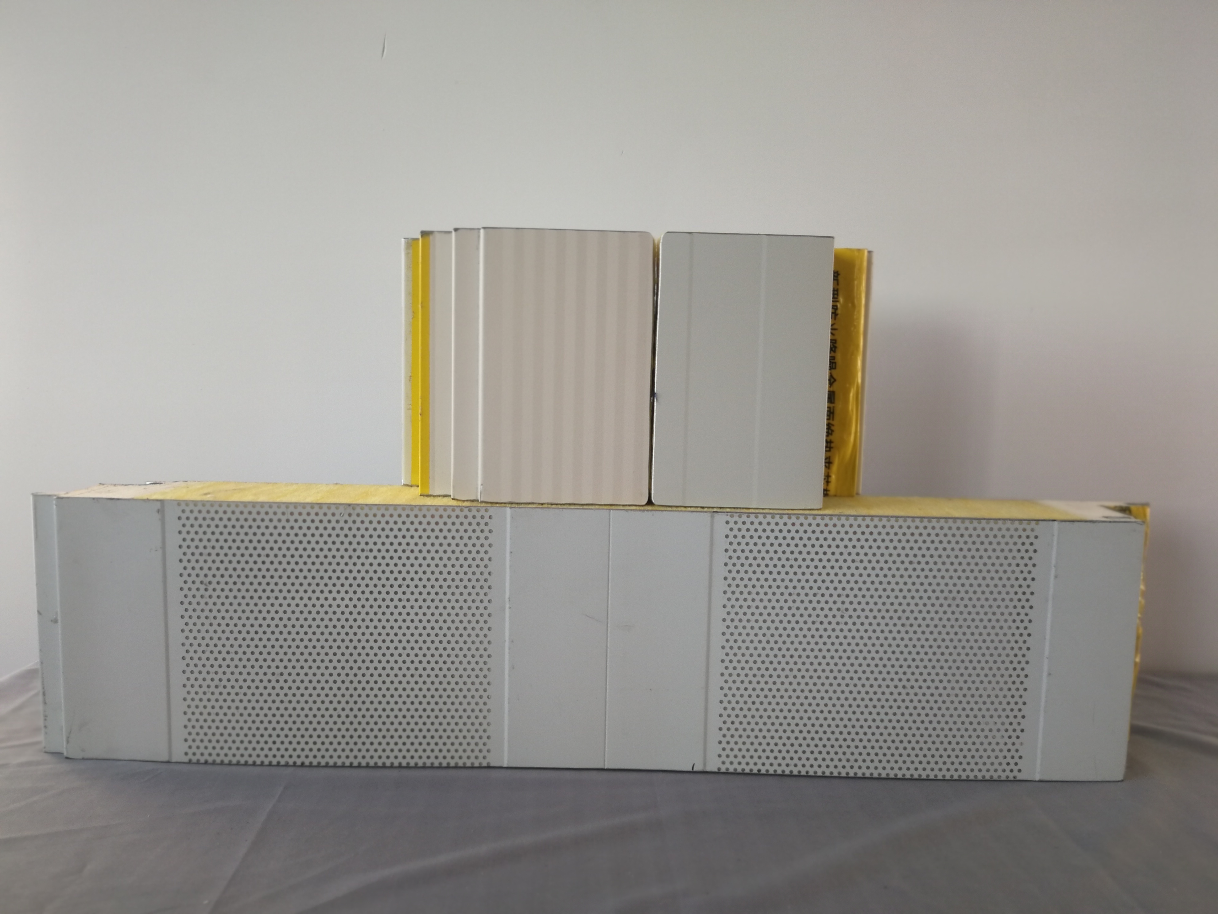 Super Quality Interior Wall Sound Insulation Foam Insulated Acoustic Sandwich Panel Wall and Roof of Industrial Building 1000mm