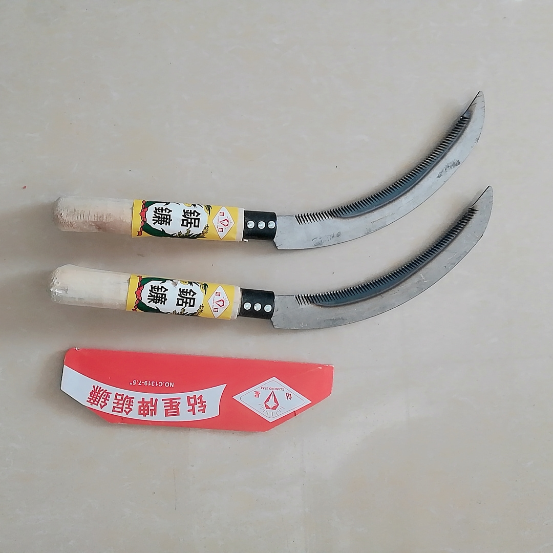 High Quality High-Carbon Steel Sharp Gardening Hand Weeder Hand Sickles Grass Sickle