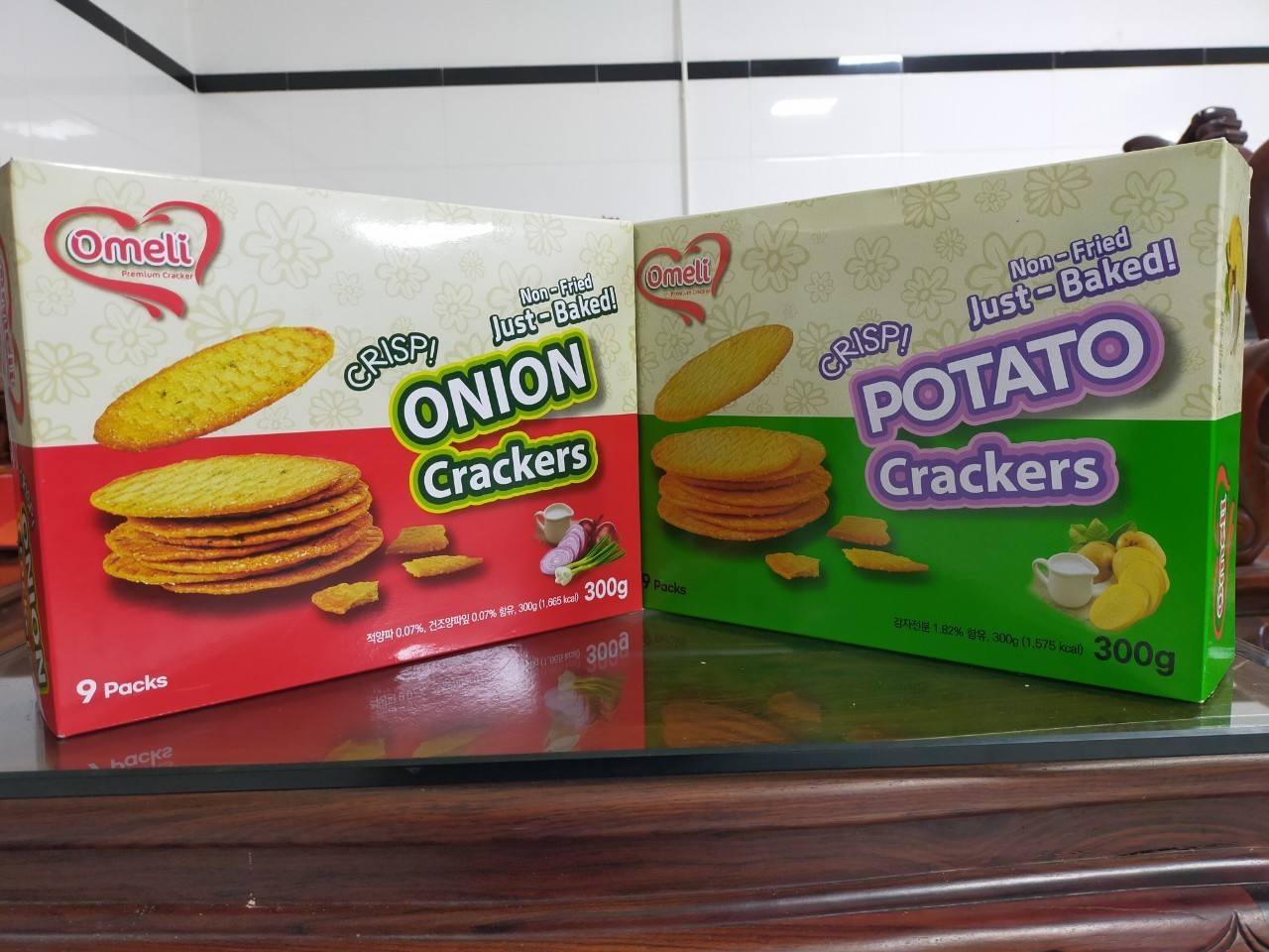 OEM  Available Brand Crispy Thin Cracker Biscuits Potato Flavoured Cracker - 75g in plastic bag - Special Market