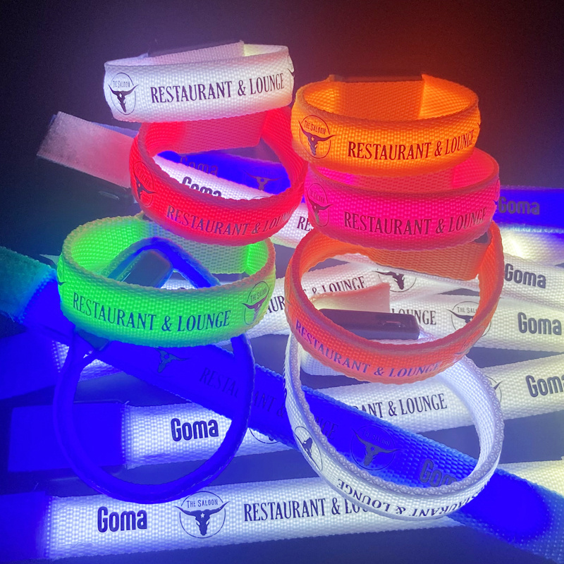 Promotional Luminous Wristband Glow In Dark Bracelet Nylon Weaving Custom LOGO LED Bracelet For Vocal Concert Evening Party