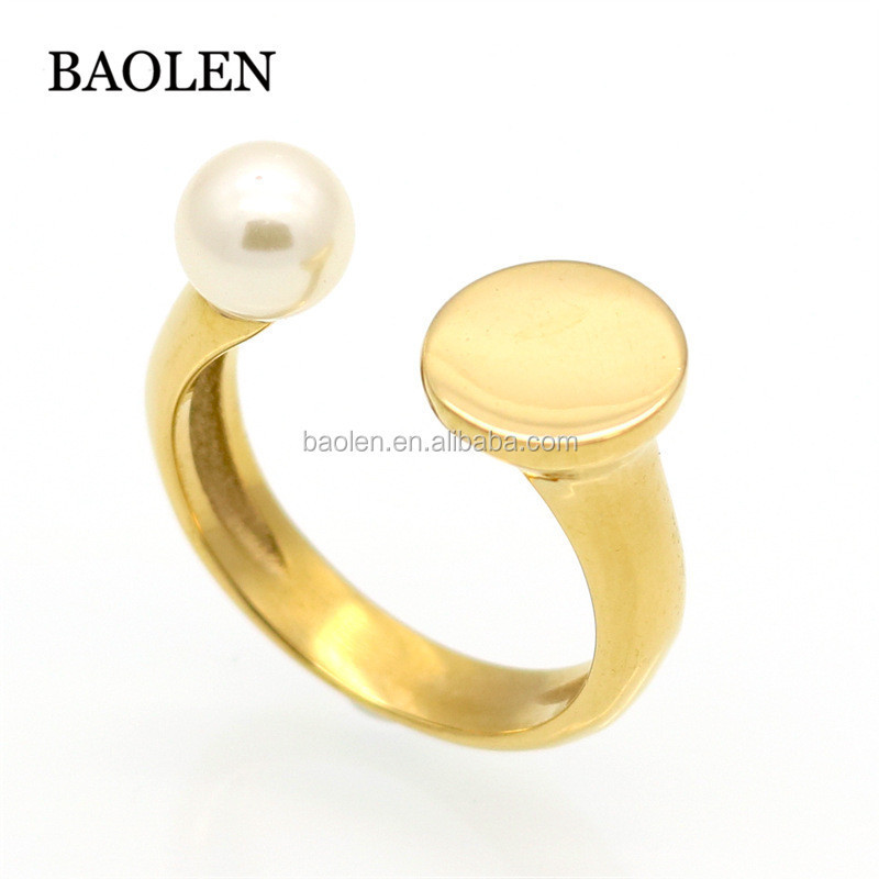 New Top Quality Fashion Brand Love Jewelry Freshwater Pearl Rings Gold Color White Black Stone Nail Cuff Ring For Women