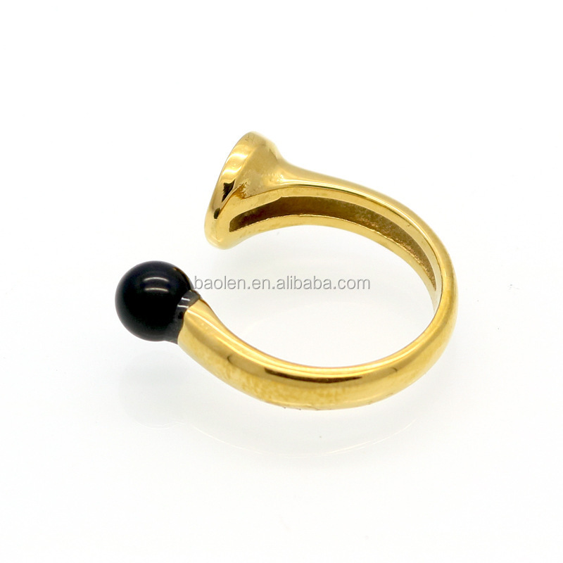 New Top Quality Fashion Brand Love Jewelry Freshwater Pearl Rings Gold Color White Black Stone Nail Cuff Ring For Women