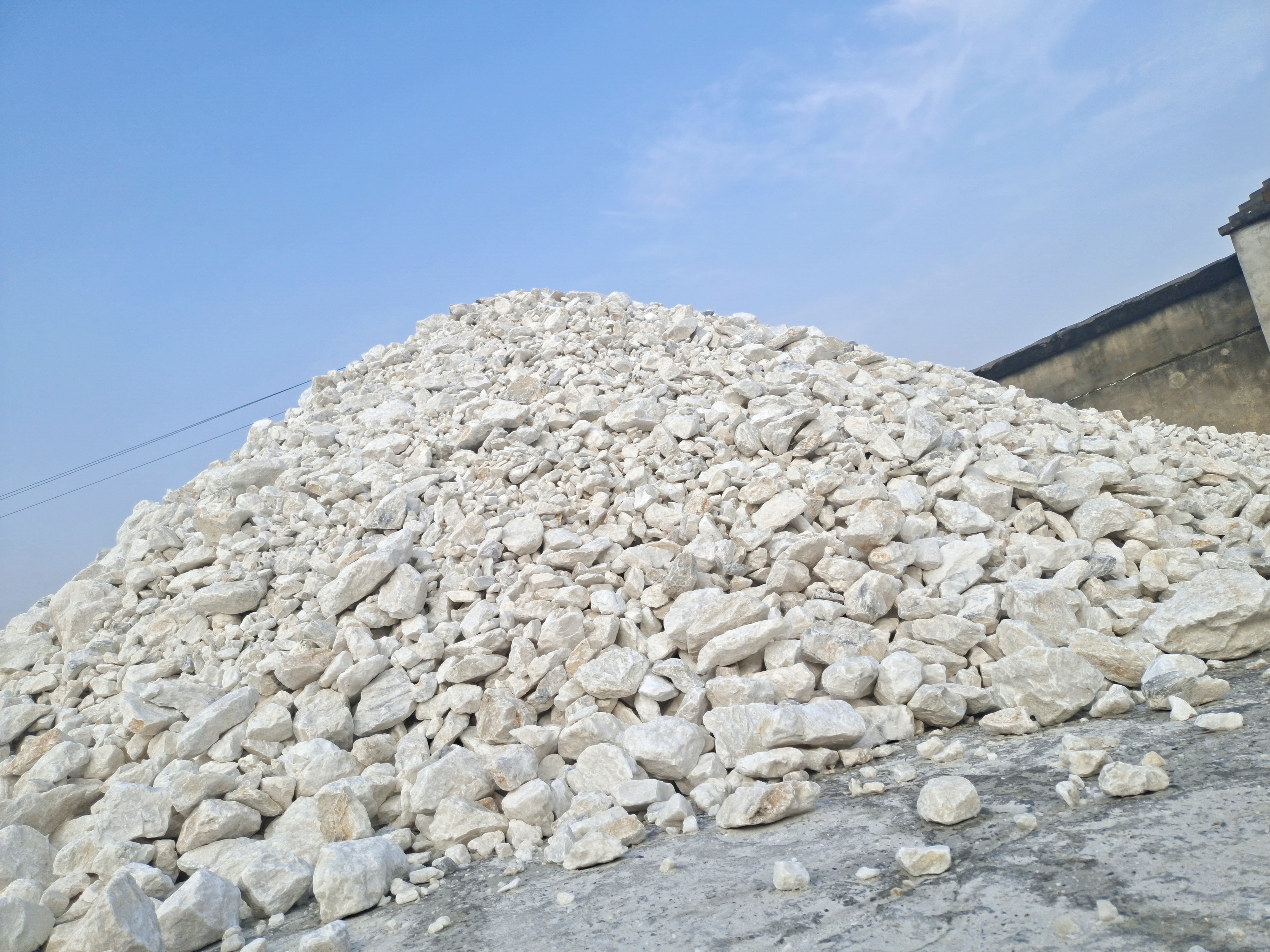 Factory price calcined Kaolin 97% witness  China Clay Used in Ceramics Paints and Coated Paper