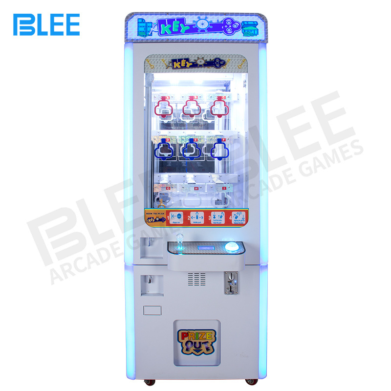 Amusement Arcade Golden Key Push Toy Game Machine Key Master Black For Sale