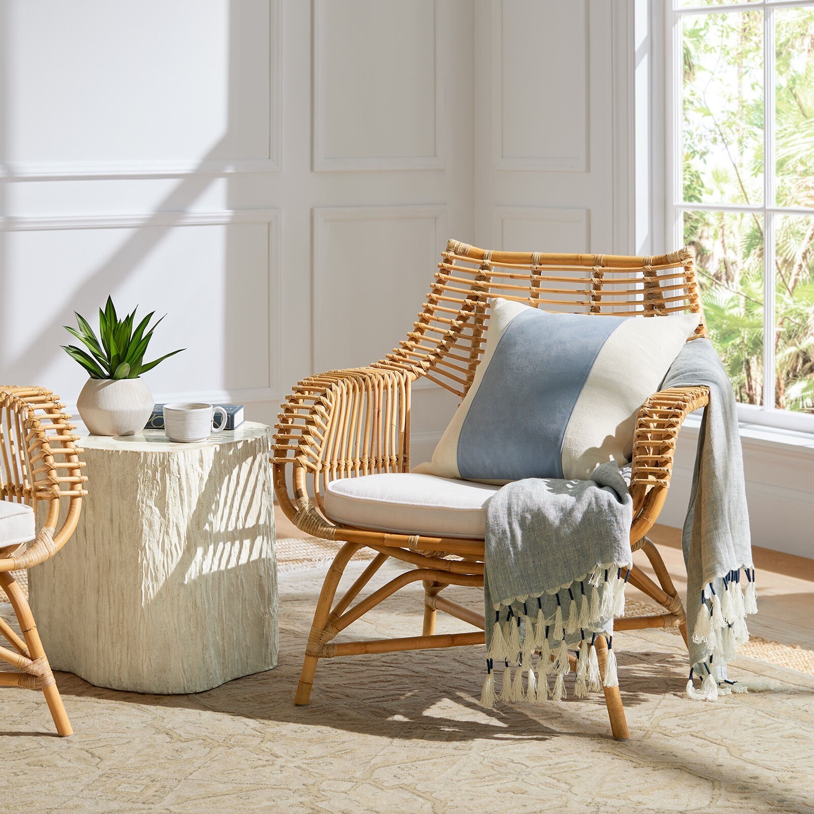 Venice rattan living room chair from Vietnam