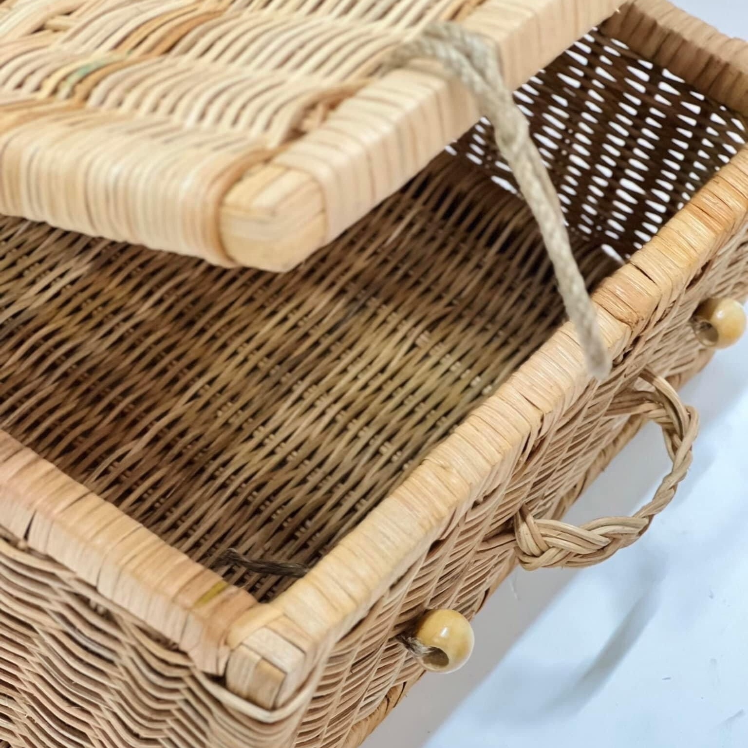 Antique vintage rattan wicker suitcases best travel luggage bags women handbags ladies