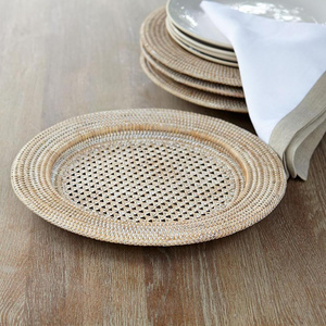 Hot selling whitewashed rattan charger plate ,handwoven rattan charger dish