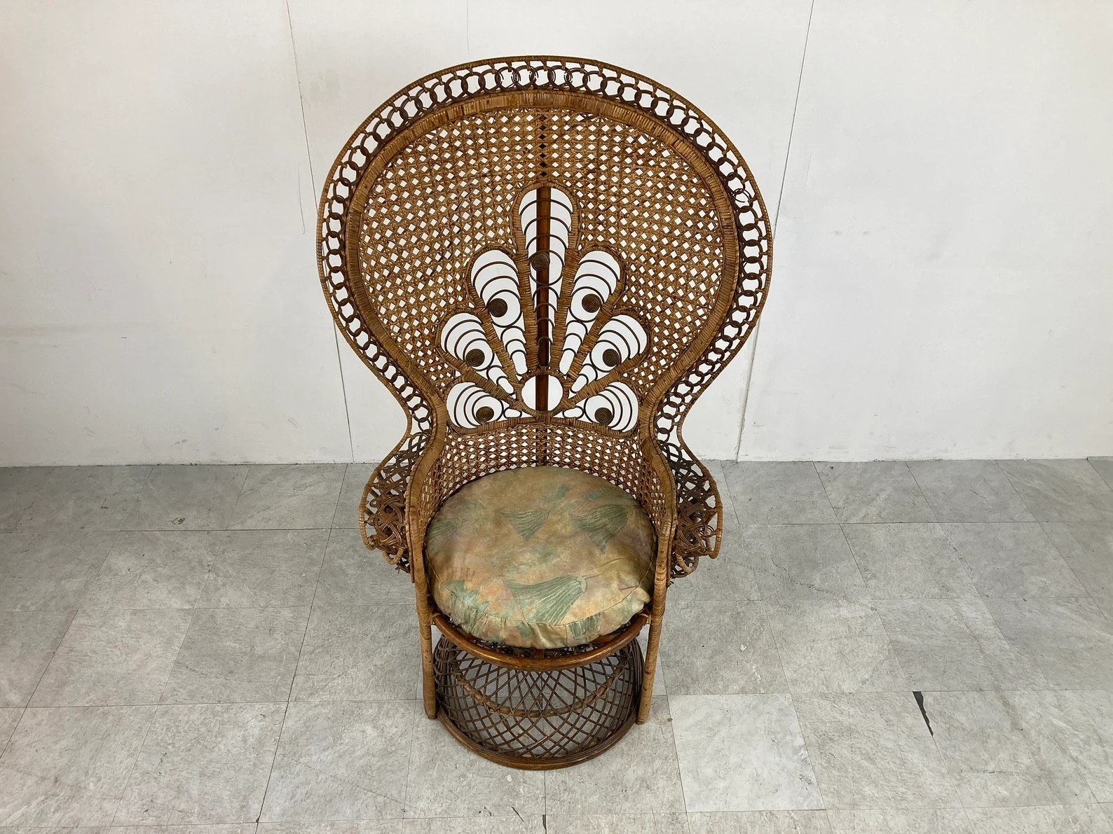 Vintage wicker peacock chair mid century modern lounge chair rattan chair from Vietnam