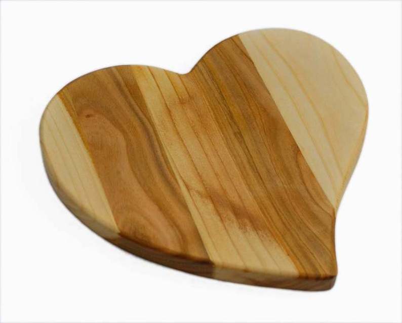 Natural Unique wooden heart shaped serving tray