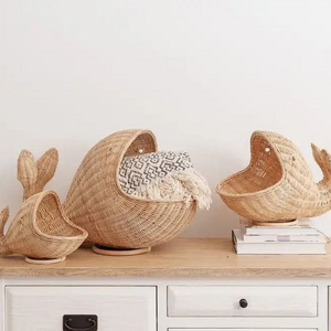 Animal shape rattan cat basket house