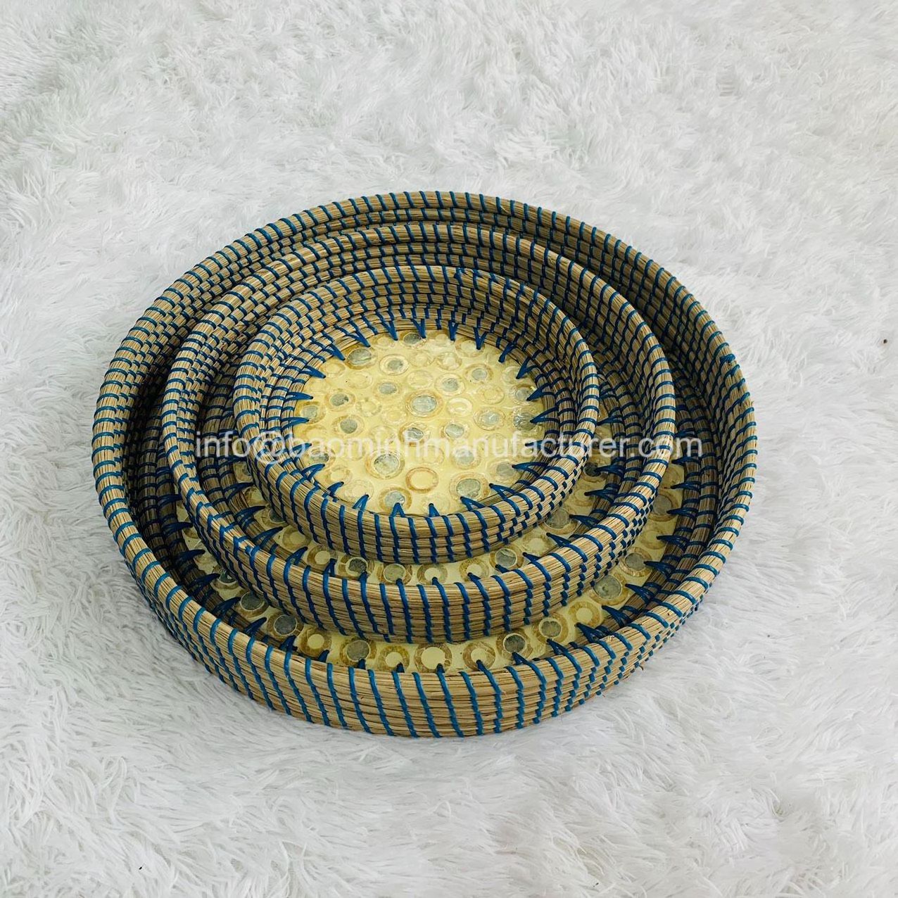 Best Seller 2023 Round Seagrass Serving Tray with Mother of Pearl