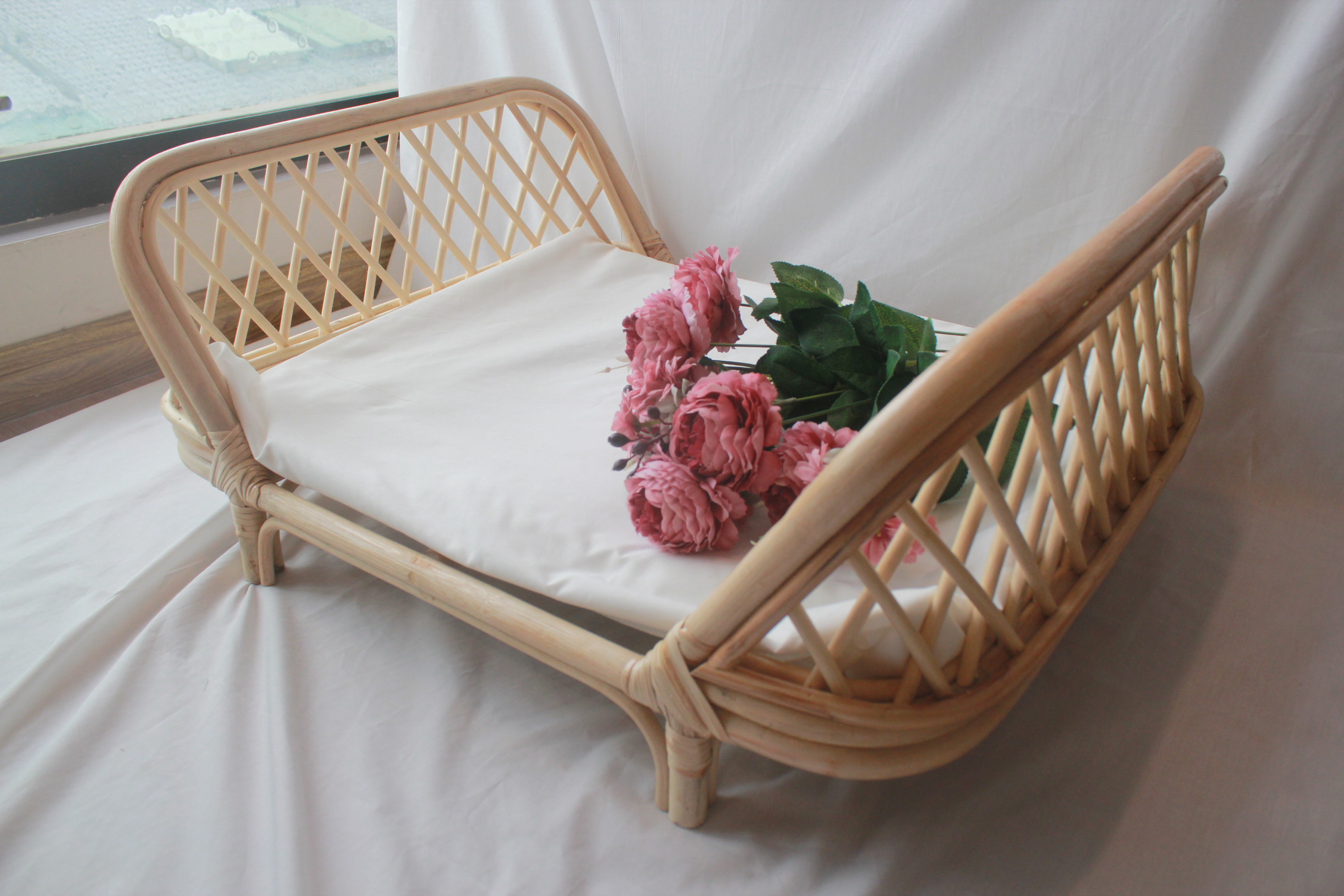 Vintage Handmade Rattan Pet Beds For Dogs and Cats