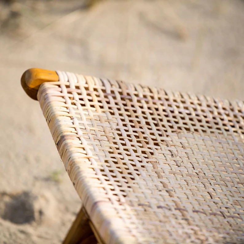 Lounge Chair in solid teak wood and rattan, for outside and inside home handmade from Vietnam