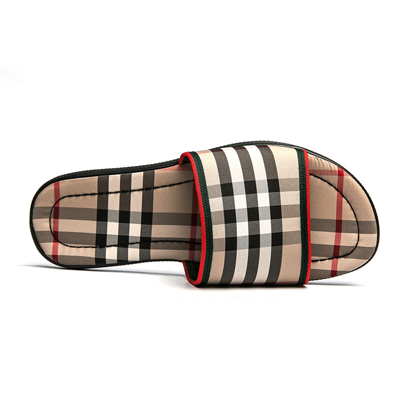 Summer Casual Outdoor Men Leather Slippers Shoes Slip-On Male Soft Sole Leather Slippers With Buckle