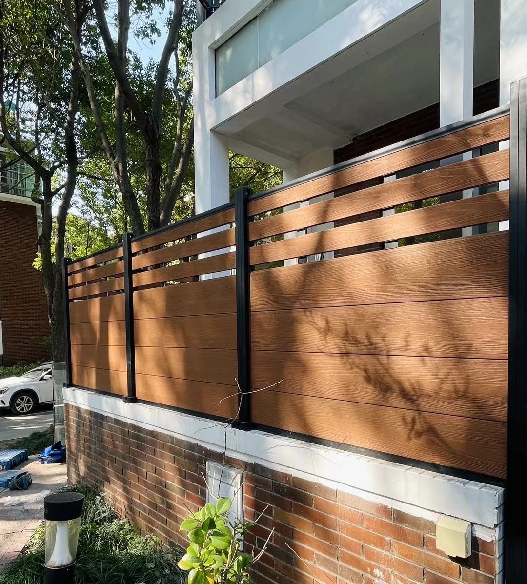 Modern design modular fence aluminum metal horizontal yard privacy slat fence panels outdoor garden fence