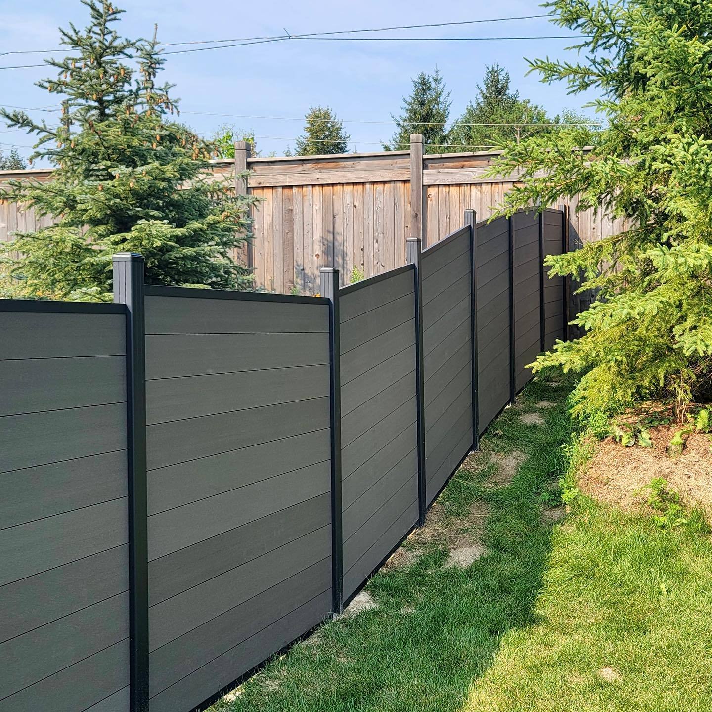 Modern design modular fence aluminum metal horizontal yard privacy slat fence panels outdoor garden fence