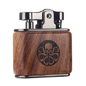 New Vintage Wooden Refillable Kerosene Cigarette Lighter Men New Sandalwood Rocker Lighter Kerosene Creative Kerosene Lighter