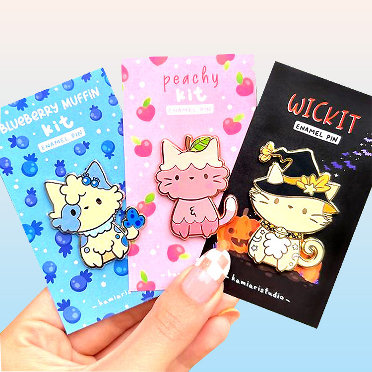 Backing Card Enamel Pins Manufacturer Custom Wholesale Metal Funny Cute Gold Anime Badge Soft Hard Lapel Enamel Pins