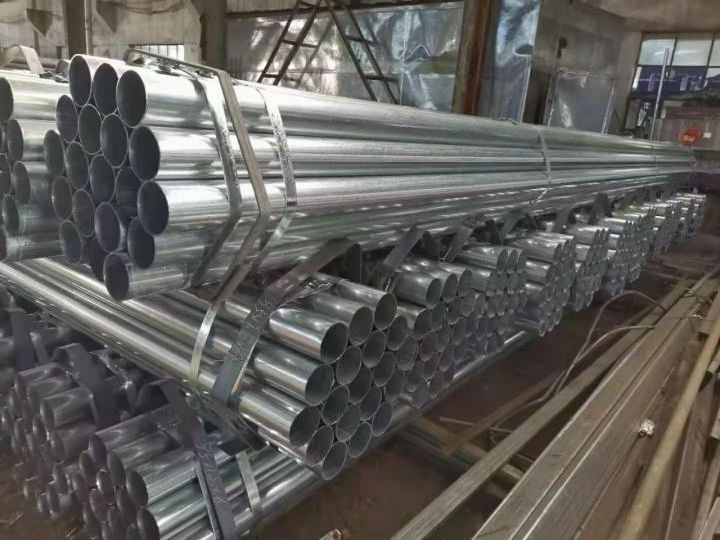 Hot Dipped Galvanized Steel Pipe ASTM A106 A53 Galvanized Steel Tube