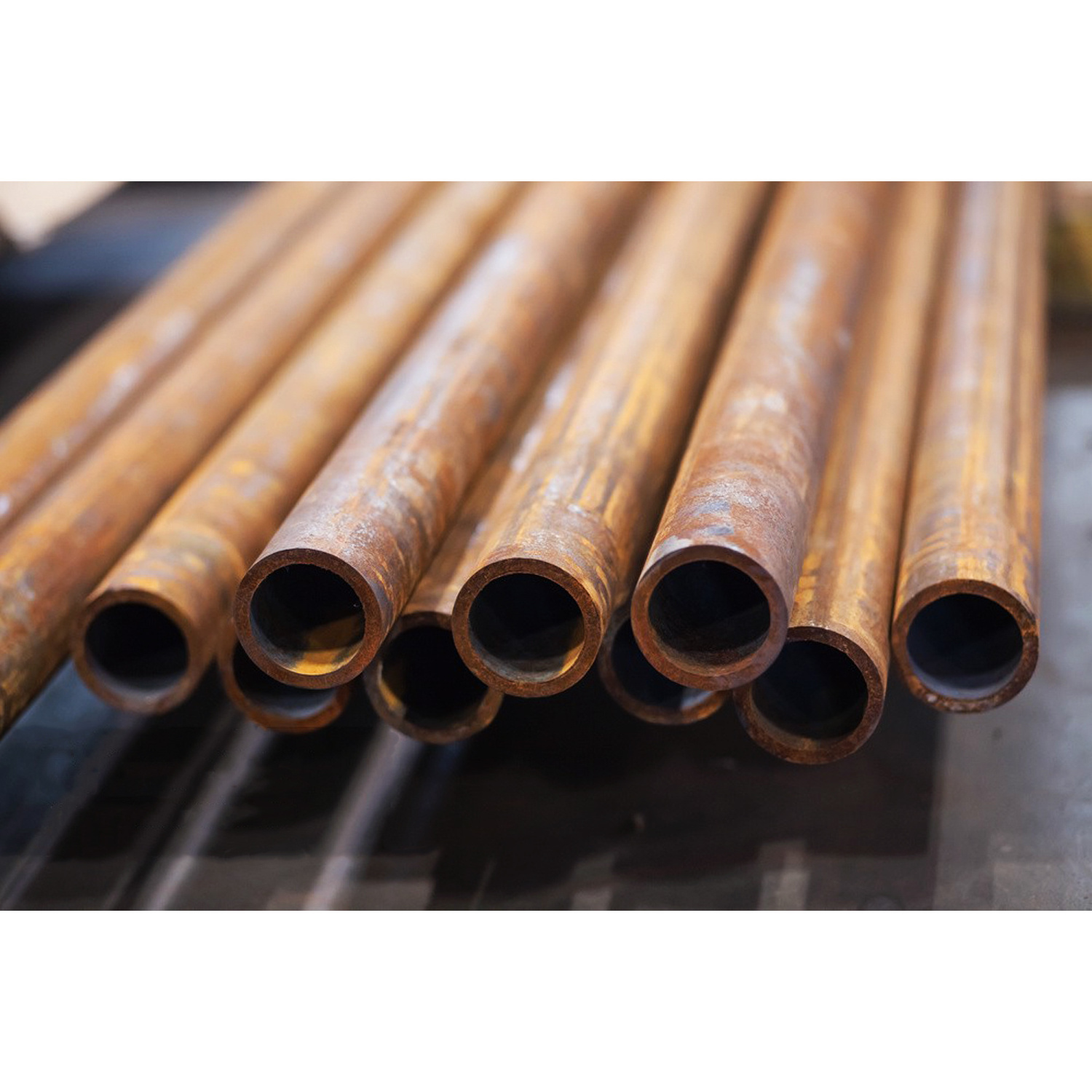 Price High quality  different  size 10mm 15mm 20mm seamless steel pipes cold rolled seamless  carbon steel pipe