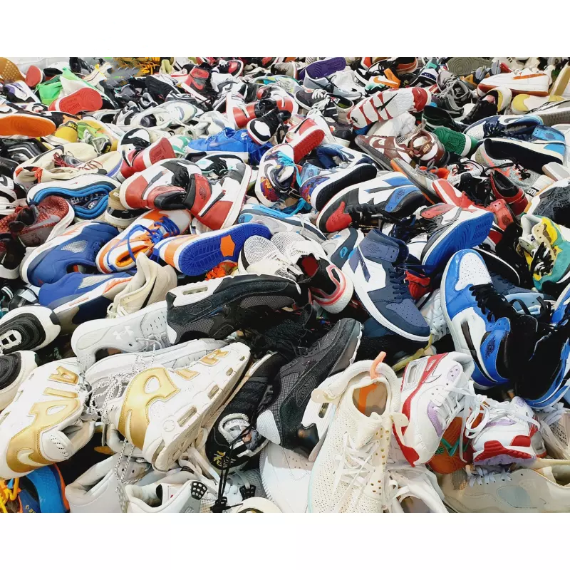 label stock used high quality light breathable sports second-hand shoes men running chunky used shoes stock wholesale