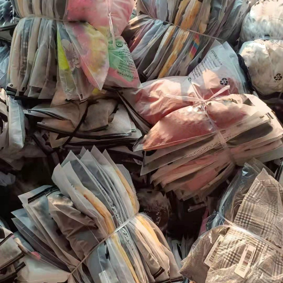 2022 Small Bale Used Clothing 50kg Used Clothes Bale 100kg Bales of Mixed Used Clothing stock clothes