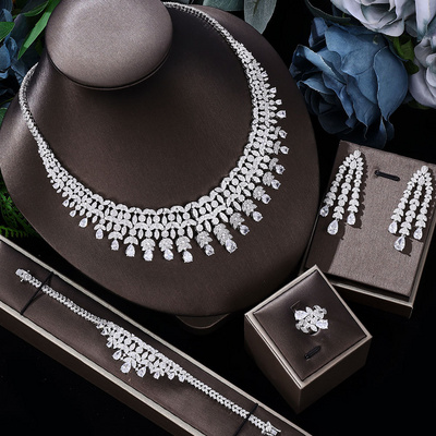 Luxury Nigeria CZ Crystal Wedding 4pcs Bridal Zirconia Full UAE Dubai Jewelry Sets For Women Party