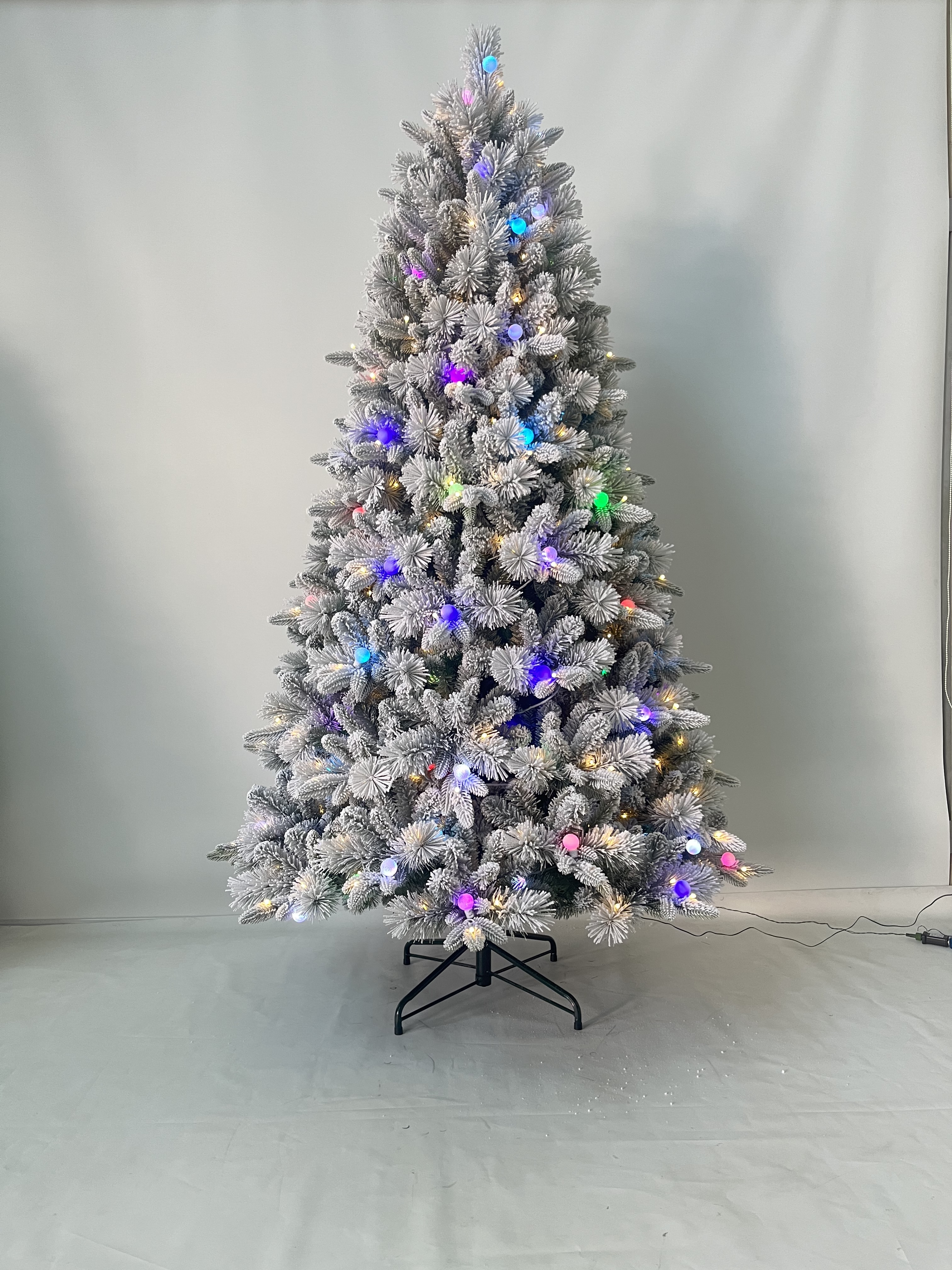 Premium PE Needle Pine PVC Mixed Material Christmas Tree Most Realistic Fat 7.5Ft 450Led Pre-lit Christmas Tree Decoration