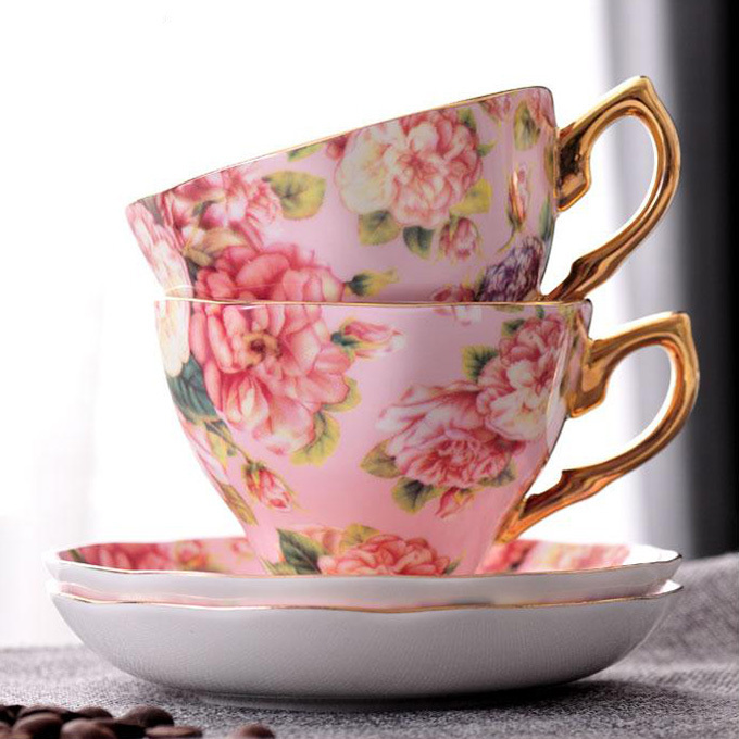 Wholesale luxury cup saucer with flower Royal Custom Printed Flower Tea Set Fine Bone China Ceramic Tea Cups And Saucers Set