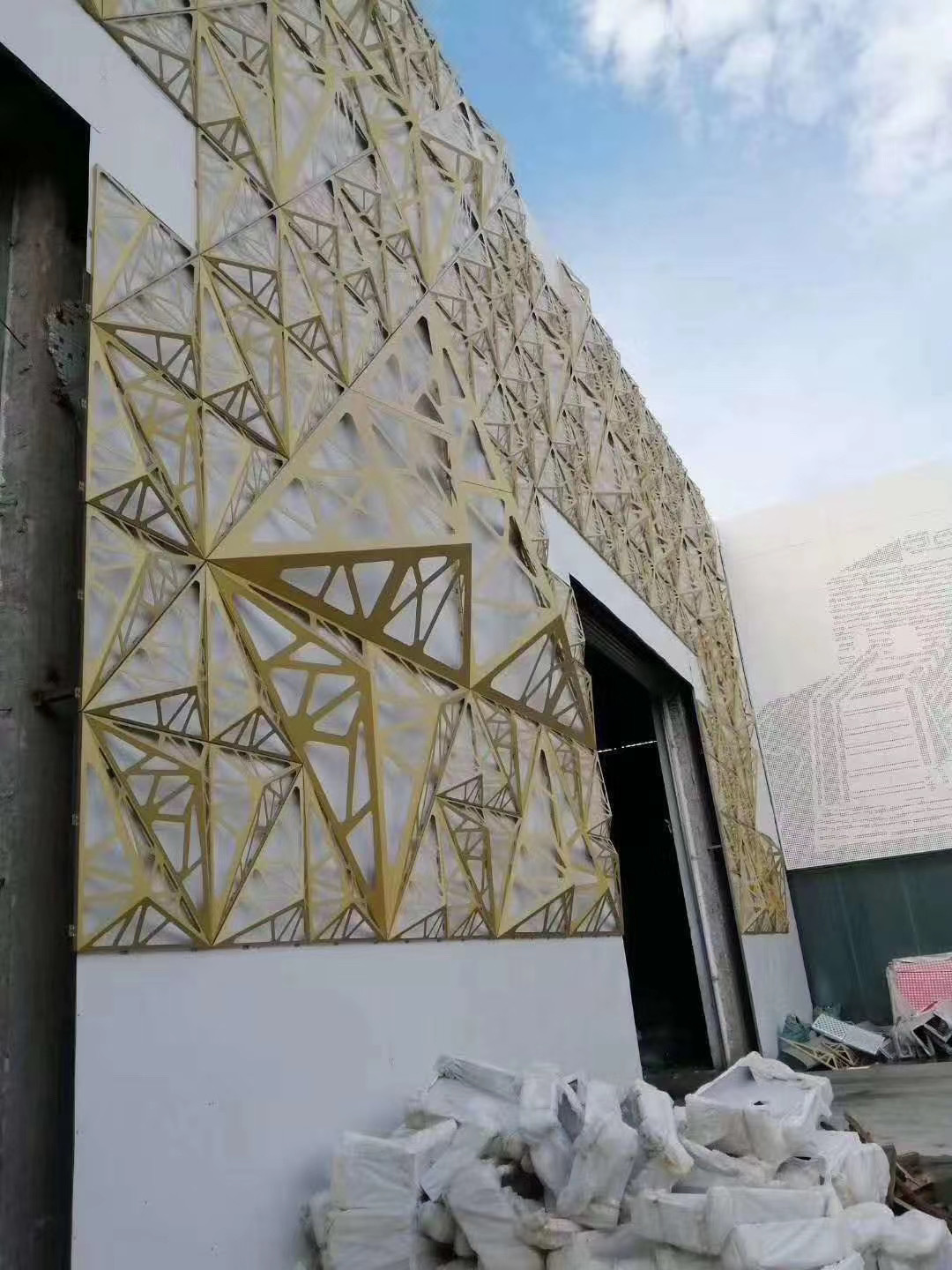 Aluminum Punched 3D Wall Panel for Facade