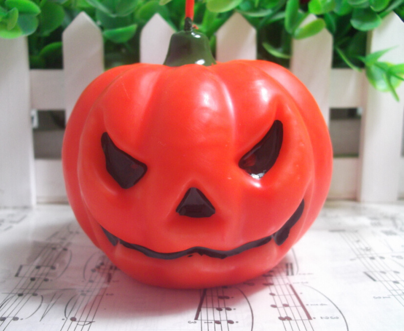 China factory Hand Custom High quality Paraffin Pumpkin Candles for Halloween