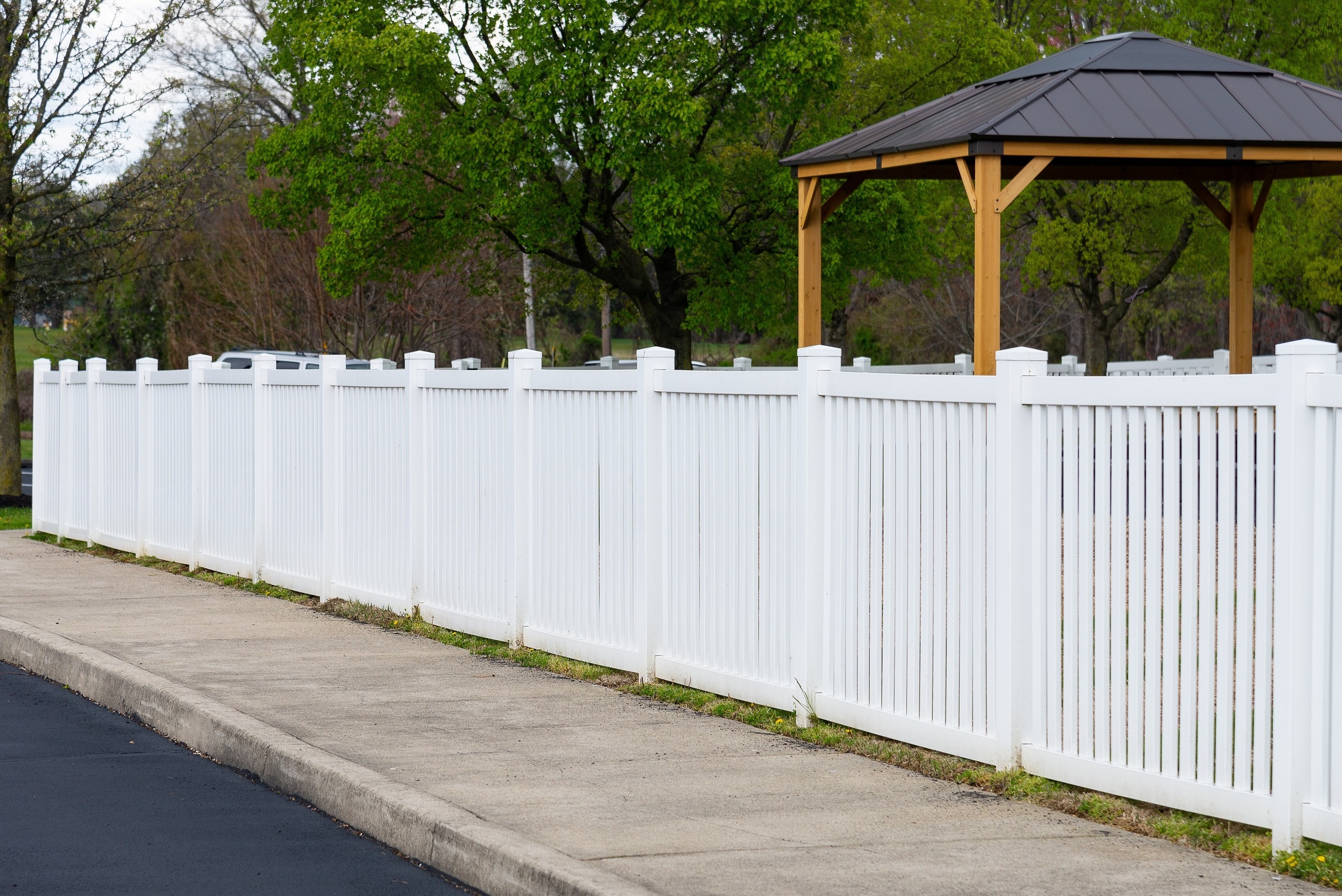 Trendy Garden Protection Vinyl Picket Gate: 4'T x 3'W Style A Grade Vinyl Picket Gates for Sale at Best Prices from US